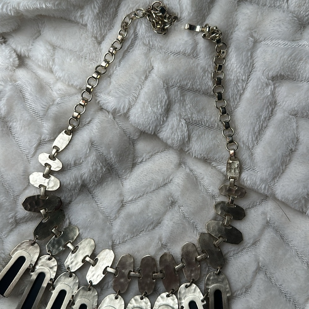 Kendra Scott - Picture 5 of 5
